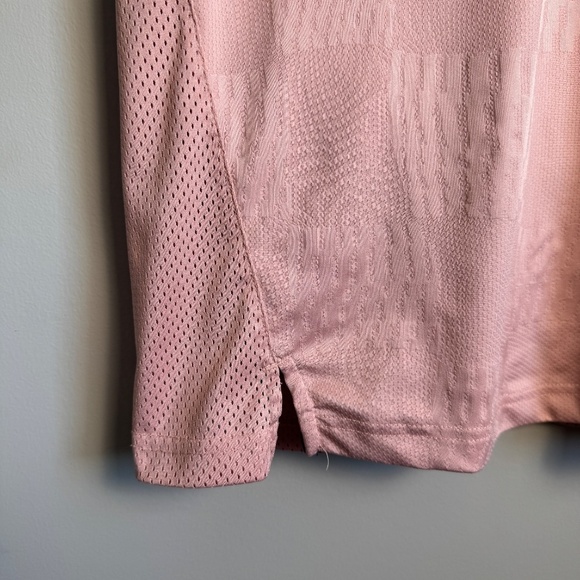 Fabletics The REC MESH Tee Men's Athletic T-Shirt Pink Slate Size Medium Casual - Picture 2 of 10